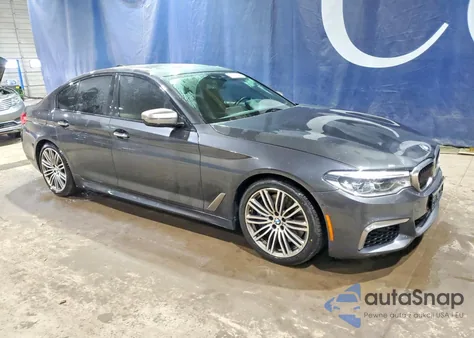 2018 BMW M550Xi из США, поврежденный, VIN WBAJB9C54JB036545